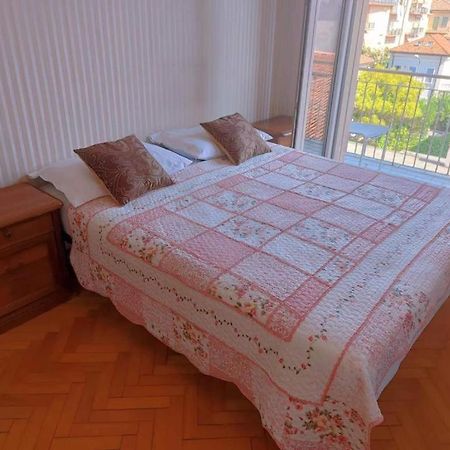Linda'S Apparment Rooms Mestre Exterior foto